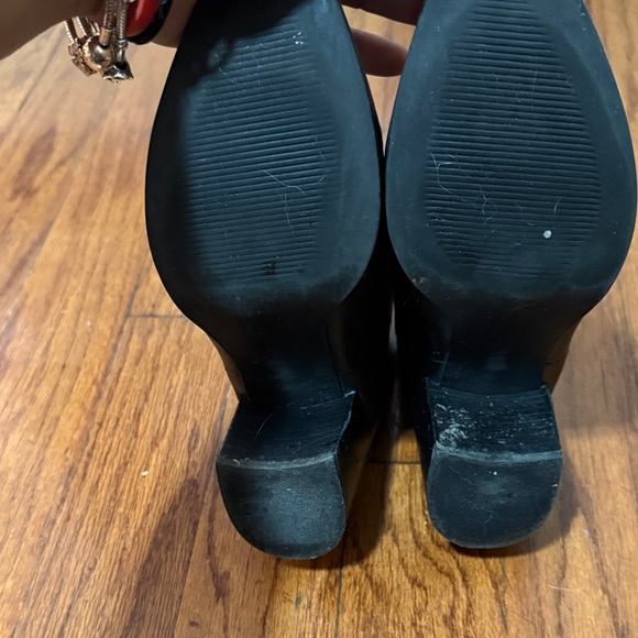 Steve‎ Madden Black Ankle Booties - Picture 7 of 8